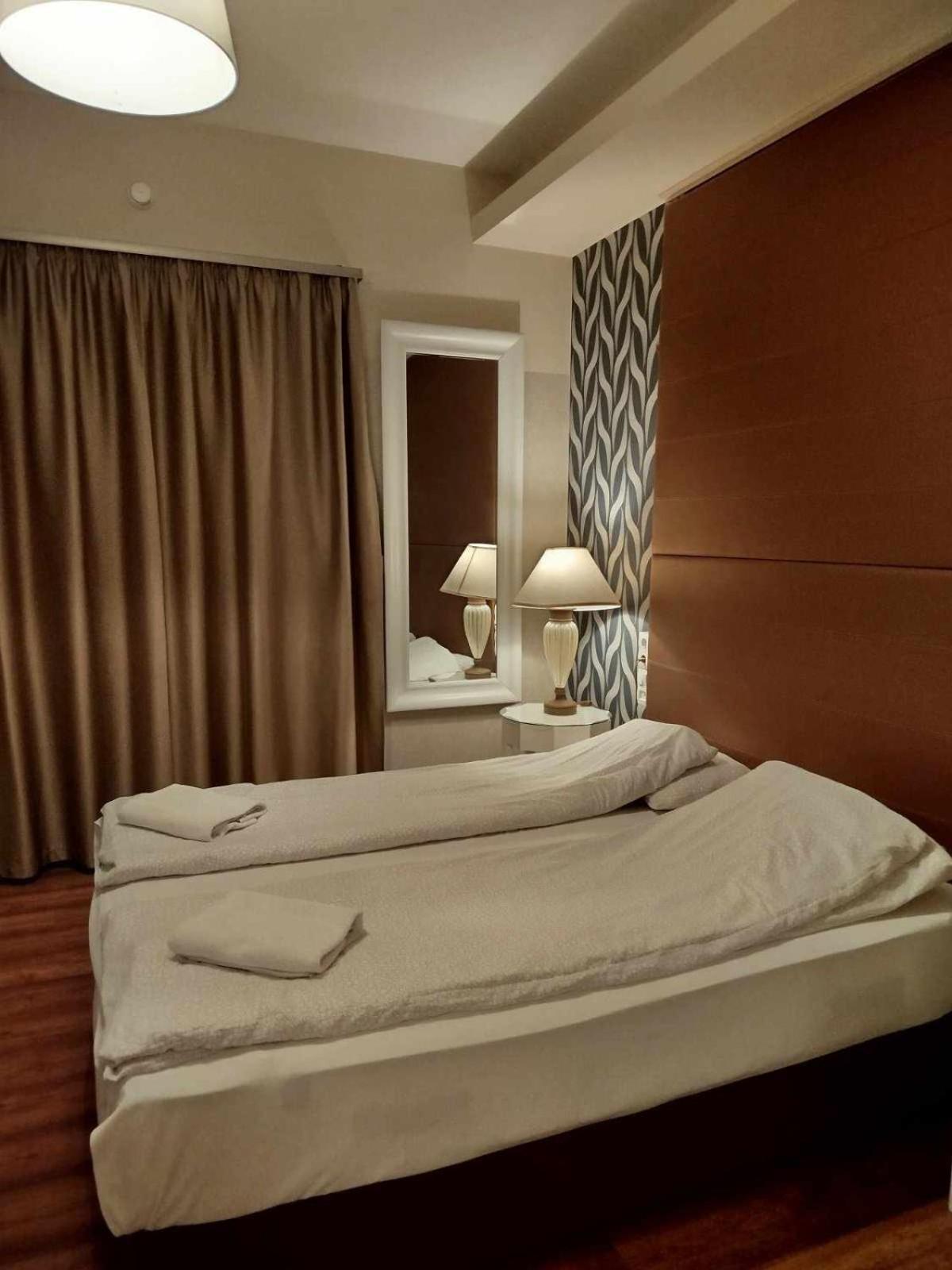 House Octogon Aparthotel 3*