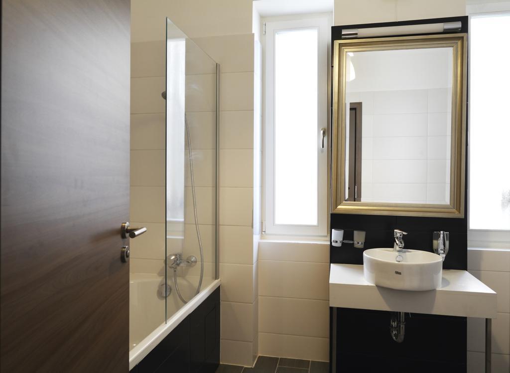 House Octogon Aparthotel 3*